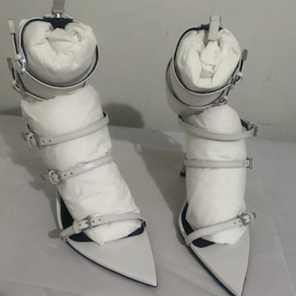 Versace Pin Point Sandals - Picture 2 of 8